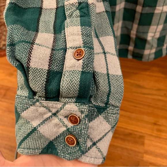KAVU Plaid Button Down Shirt L - Picture 7 of 8